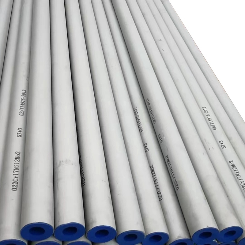Proprietăți mecanice bune din oțel inoxidabil Seamless 114 OD Chemical conducte 304